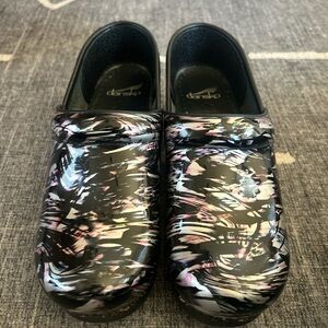 Dansko Kids' Multicolor Patterned Clogs